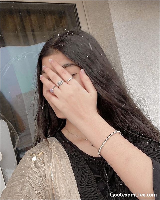 stylish-girls-dp