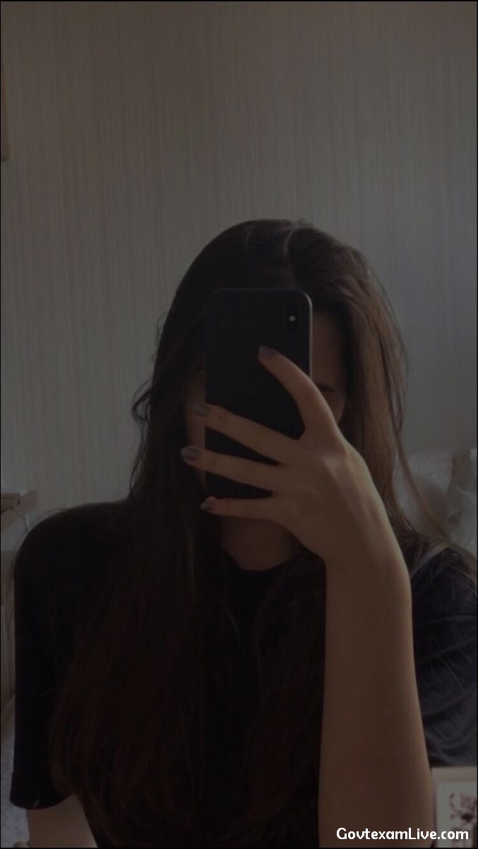 instagram-couple-hidden-face-pic