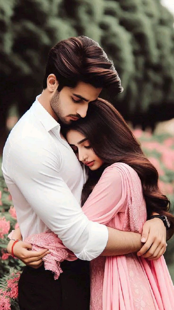 Instagram Attractive Cute Couple DP