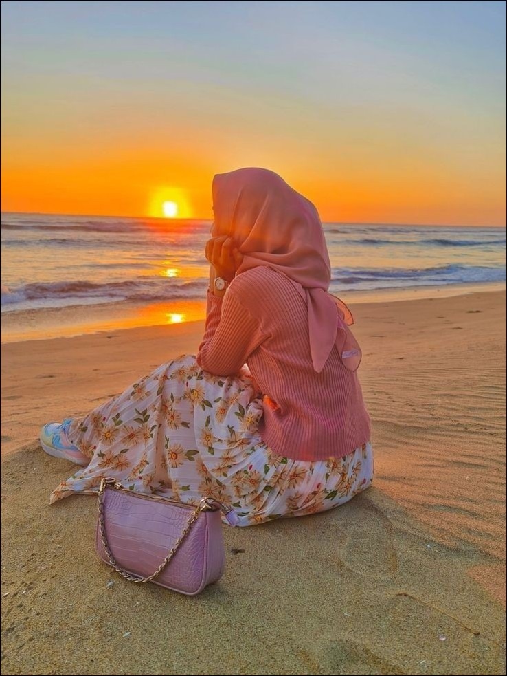 Instagram Hijab Girl DP Instagram Hijab Girl DP