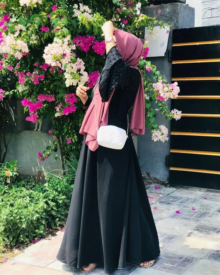 Instagram Hijab Girl DP Instagram Hijab Girl DP