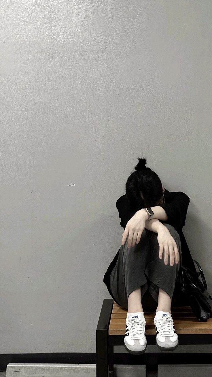 Mood Off Dp for Whatsapp Mood Off Dp for Whatsapp