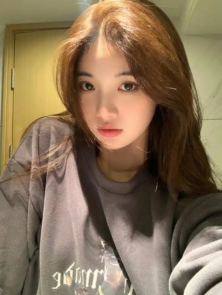 Aesthetic Korean Girl DP Images Aesthetic Korean Girl DP Images