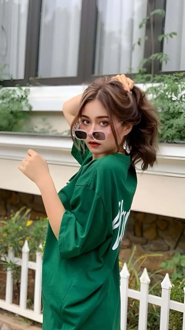 Cool Attitude Girl DP