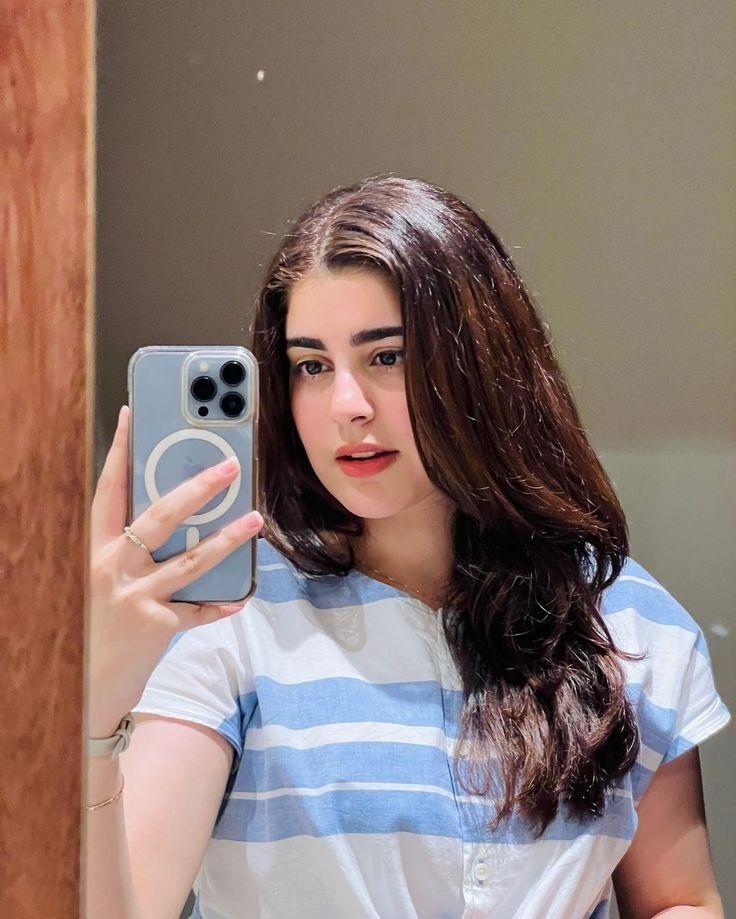 Cute Girl Dp for WhatsApp Cute Girl Dp for WhatsApp