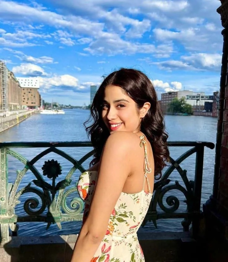 Cute Girl Pic Cute Girl Pic