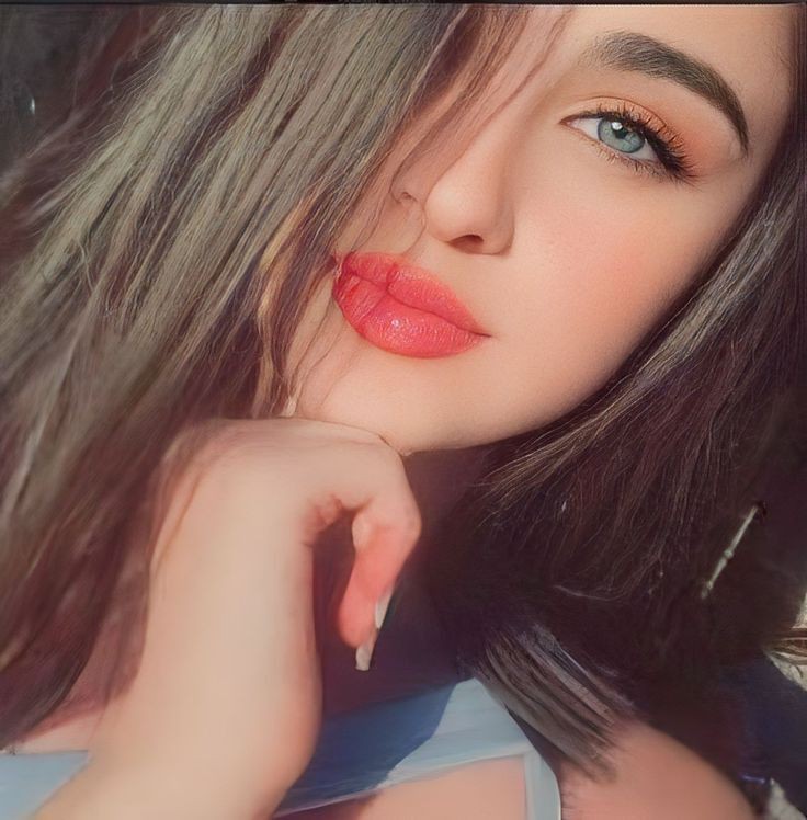 Real Eyes DP Real Eyes DP