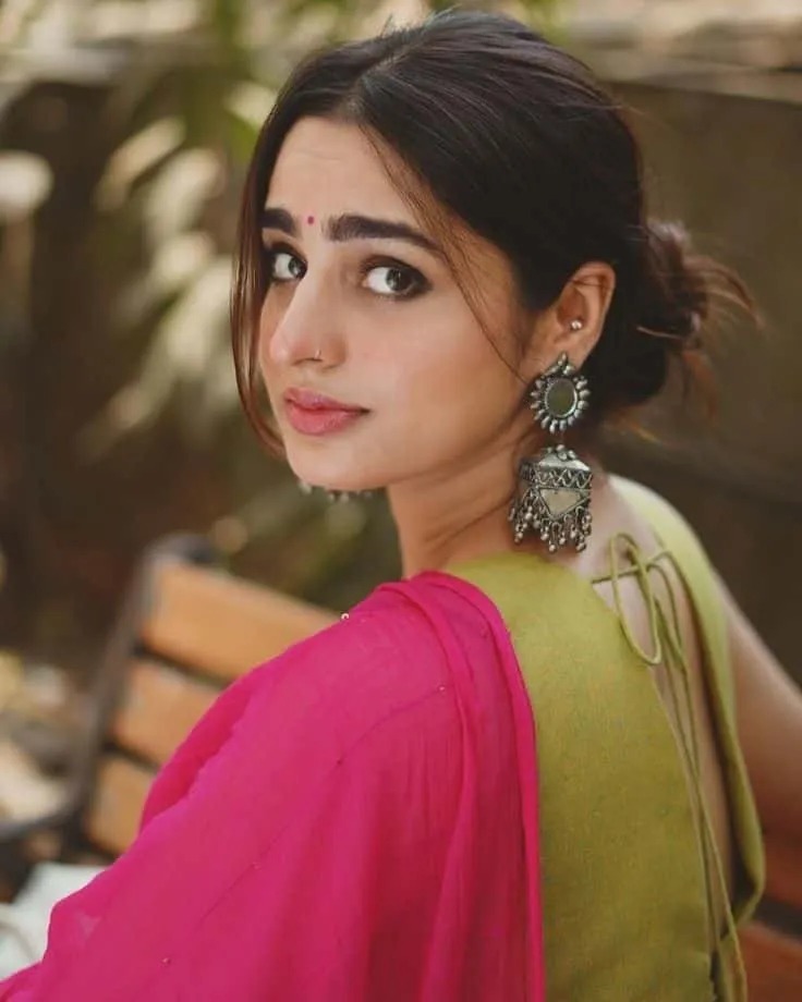 Stylish Girl Pic Stylish Girl Pic